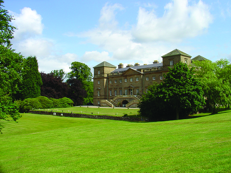 Hagley Hall in 2011. Courtesy of Wikipedia.